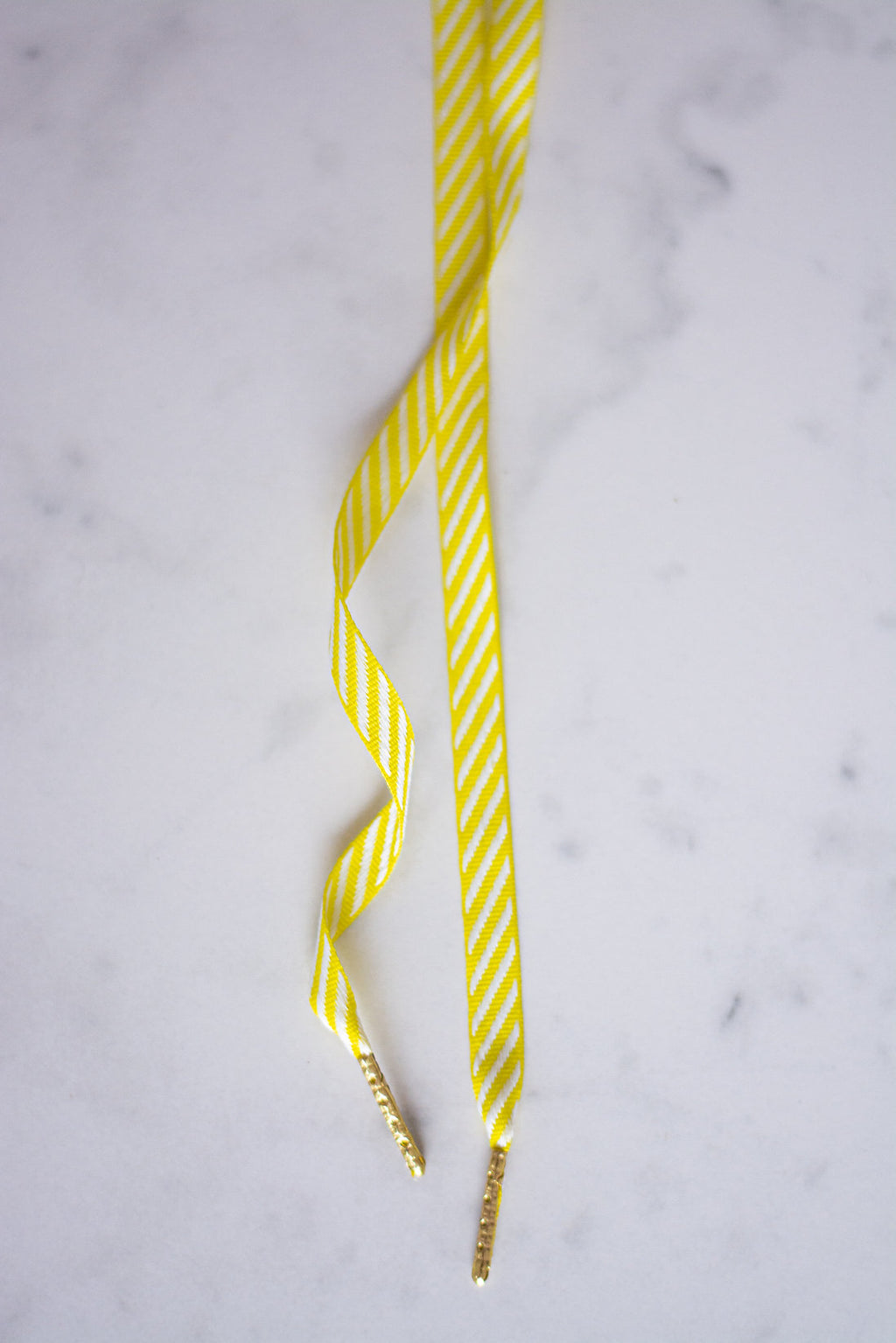 Veters plat - geel gestreept