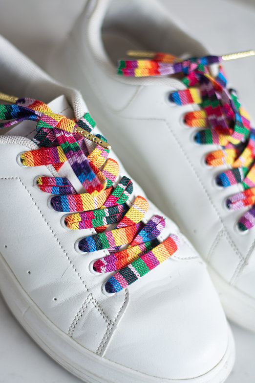 Schoenveters plat - kleurrijke strepen