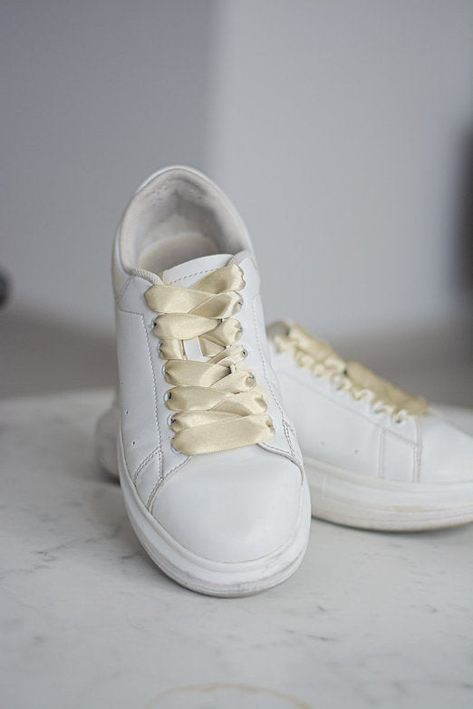 Schoenveters plat satijn luxe - linnen beige breed