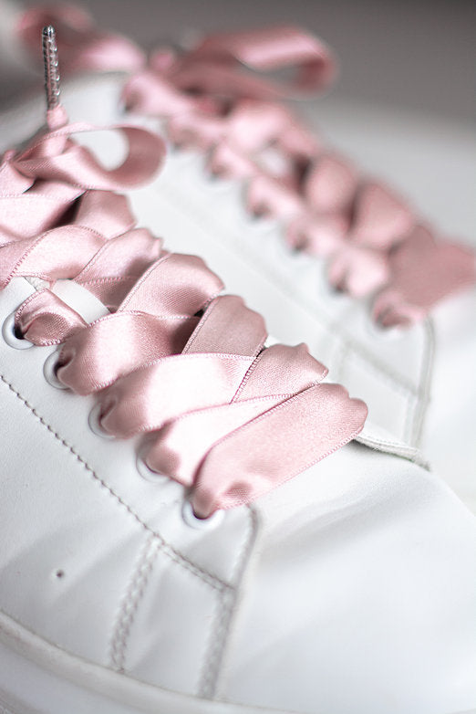 Dusty Rose Luxe – Satijnen veters oudroze