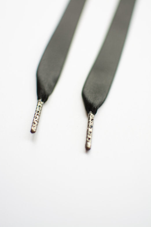 Midnight Luxe – Satijnen schoenveters zwart