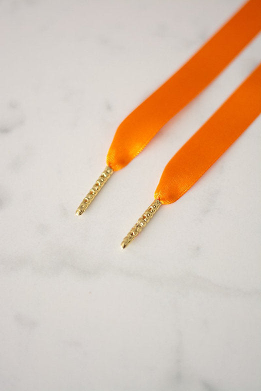 🧡 Golden Tangerine – platte satijnen veters oranje
