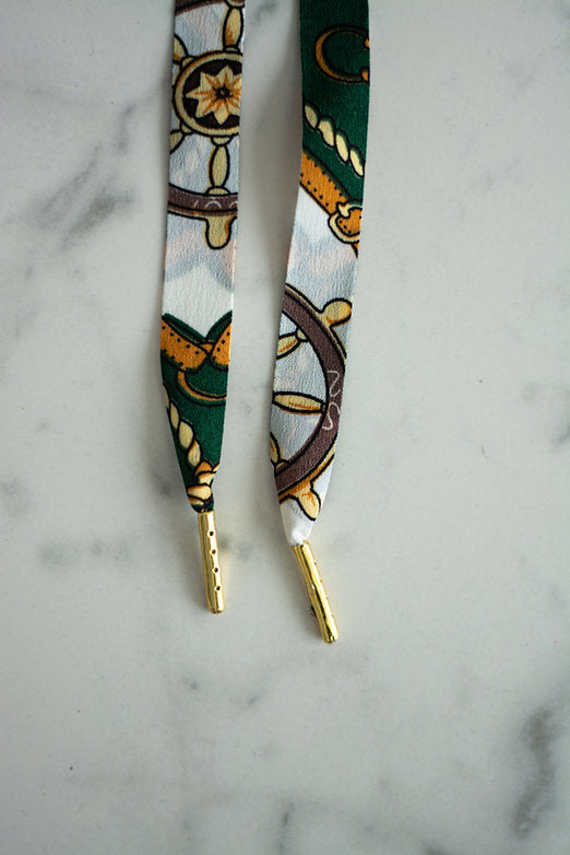 Green scarf - Groene platte schoenveters met sjaalprint