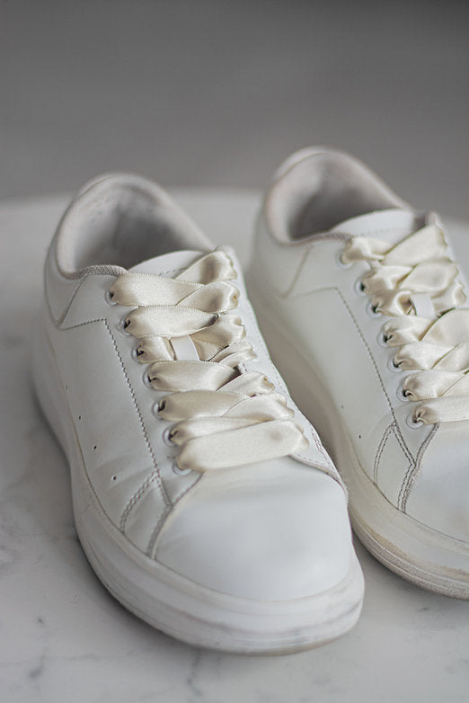 Schoenveters plat satijn luxe - champagne beige breed