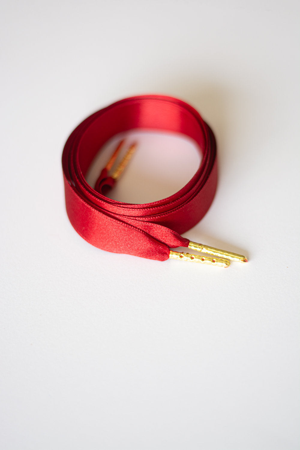 Schoenveters plat satijn luxe - diep rood breed