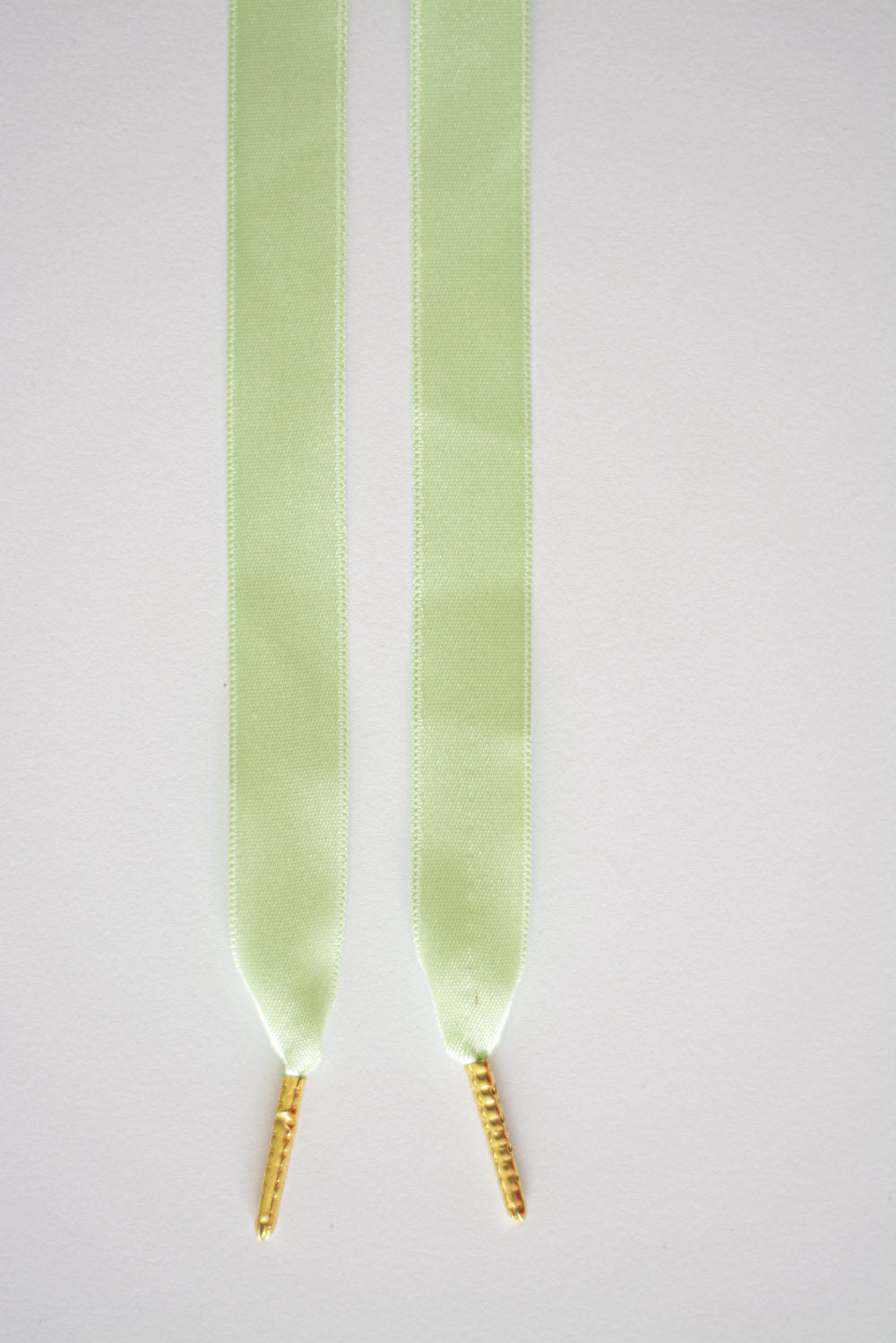 Schoenveters plat satijn luxe - pistache groen breed