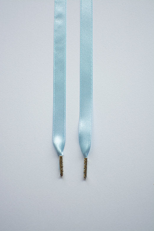 Schoenveters plat - satijn licht blauw