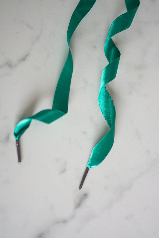 Schoenveters plat satijn luxe - groen breed