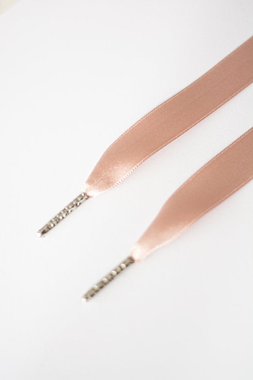 Dusty Rose Luxe – Satijnen veters oudroze