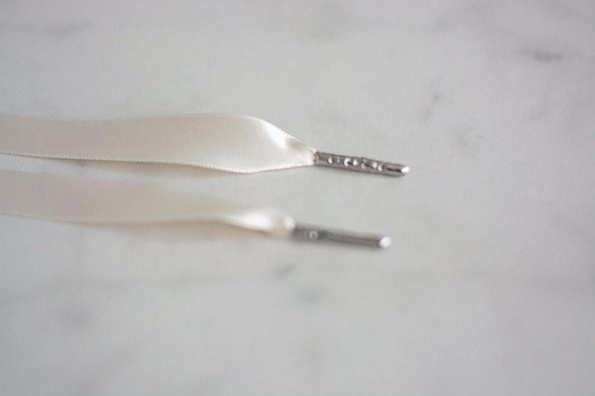 Cloud Pearl - Luxe satijnen veters ivoor wit