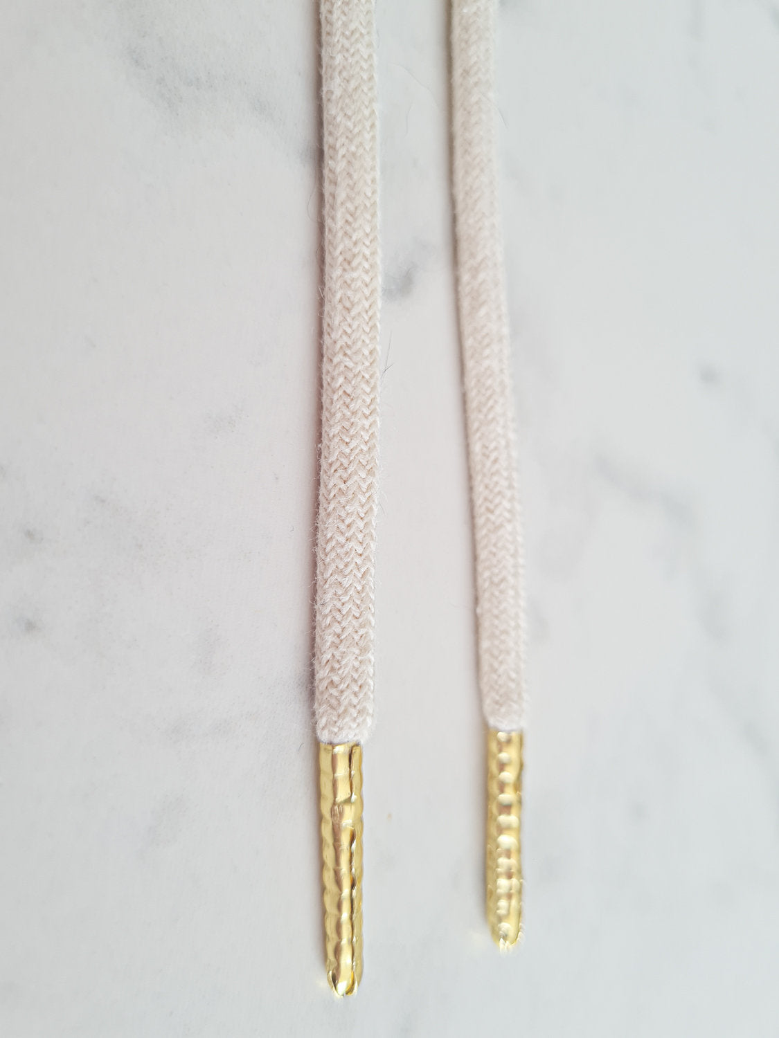 Schoenveters rond ecru