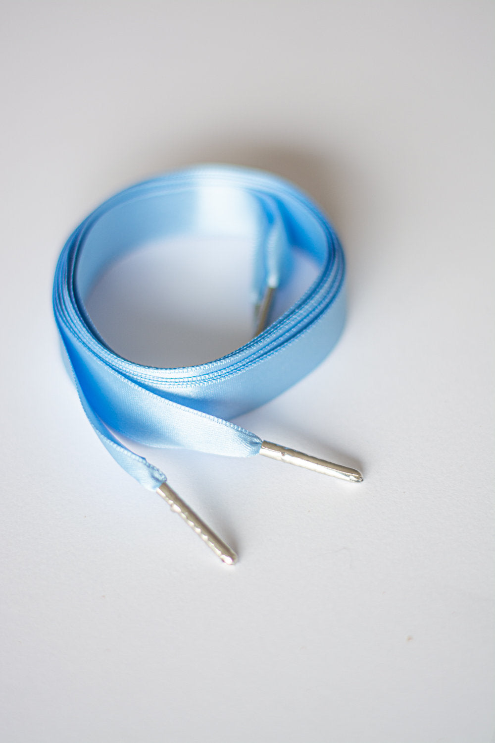 Schoenveters plat satijn luxe - ijs blauw breed