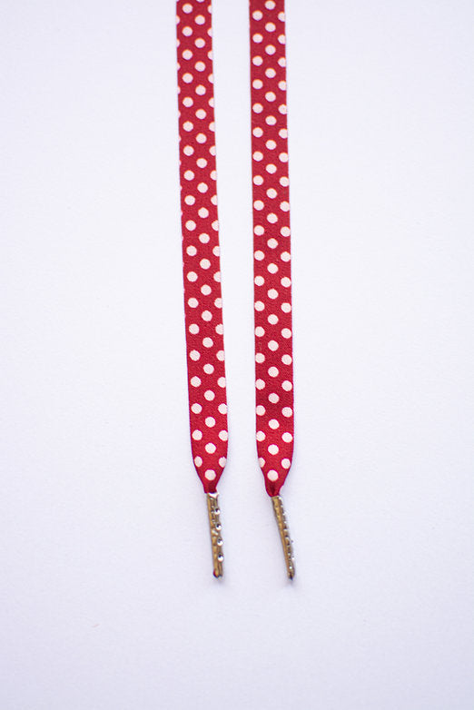 Schoenveters plat - rood met witte polka dots