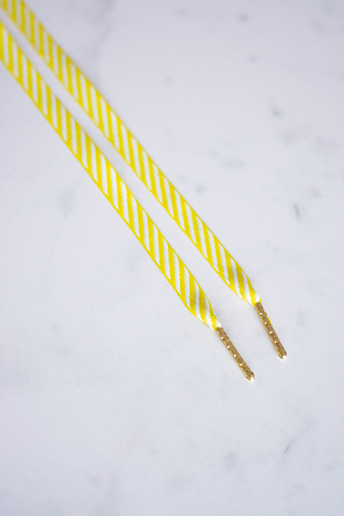 Veters plat - geel gestreept