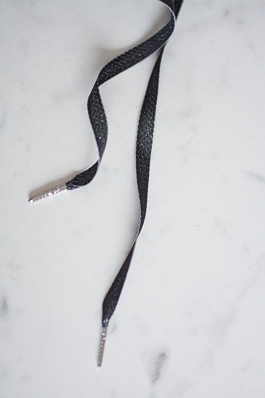 Cosmic Night – platte veters zwart met glitter