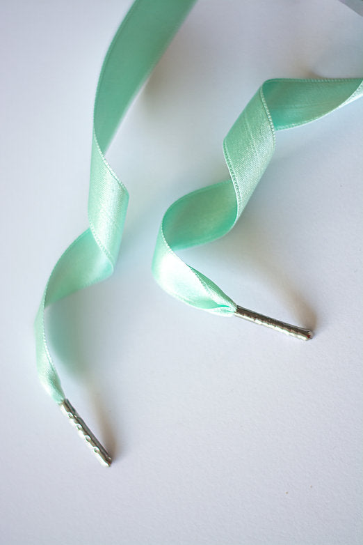Mint Condition – platte satijnen veters tiffany groen
