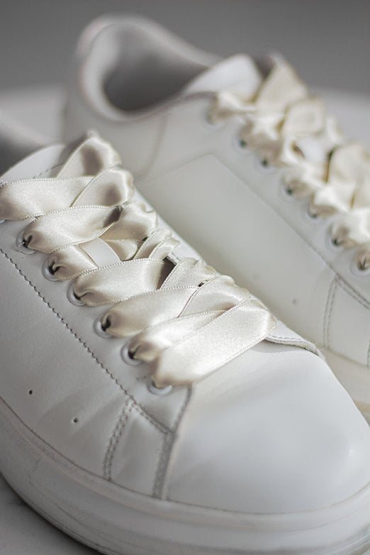 Schoenveters plat satijn luxe - champagne beige breed