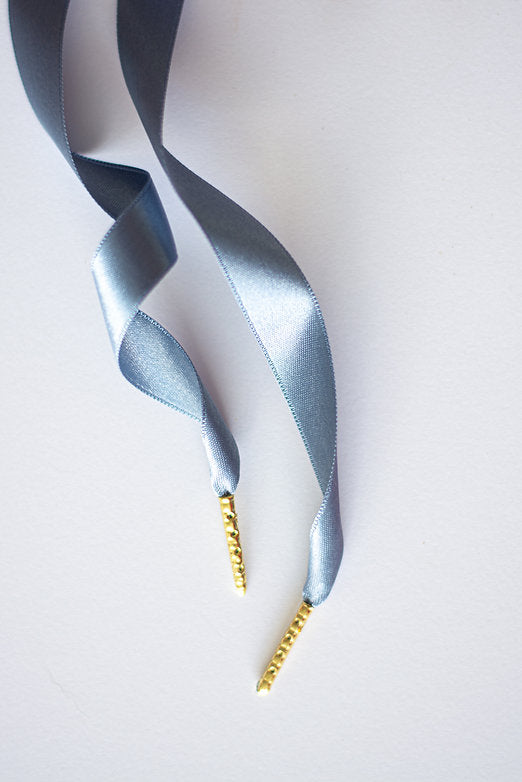 Schoenveters plat satijn luxe - grijs blauw breed