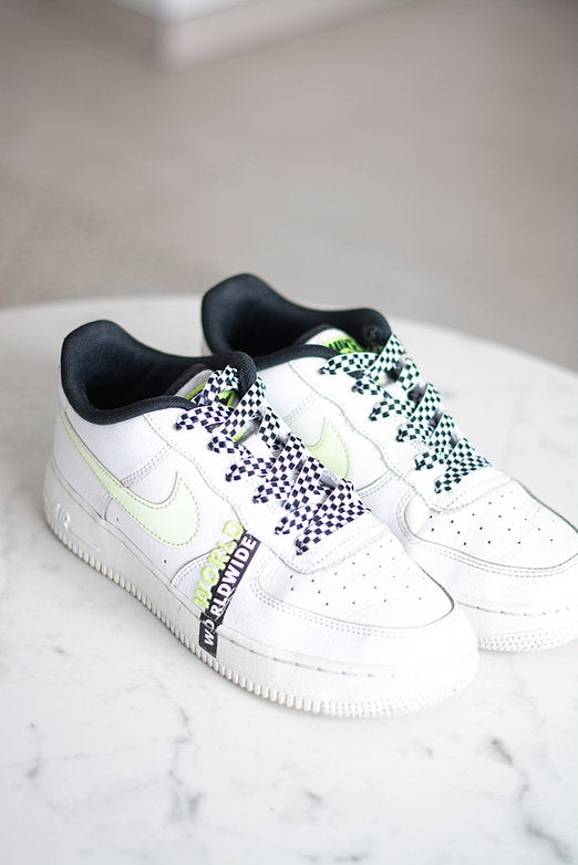 Schoenveters plat - zwart wit geblokt