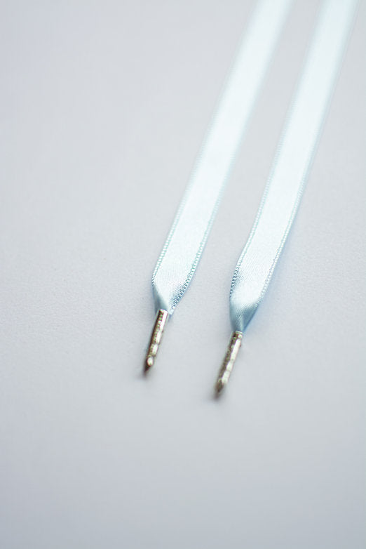Schoenveters plat - satijn licht blauw